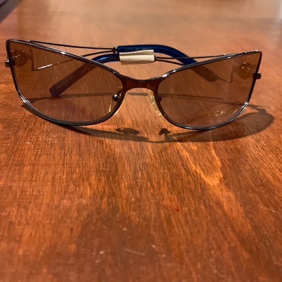 Vintage Rochas Sunglasses - Picture 3 of 6